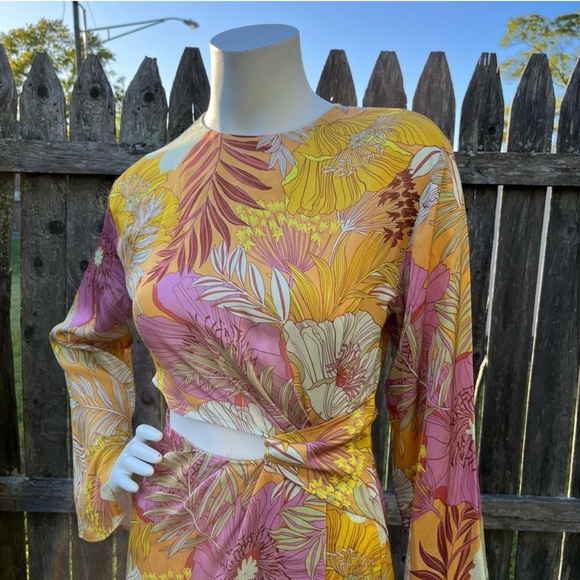 Topshop Floral Silk Midi Dress - Picture 7 of 8